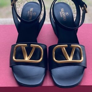 Valentino Go Logo heeled sandals VLogo authentic